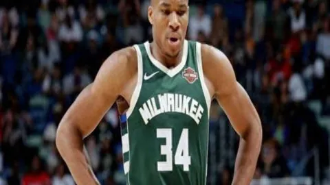 全球足球：特拉奥雷远距离破门荣登本周最佳进球榜首