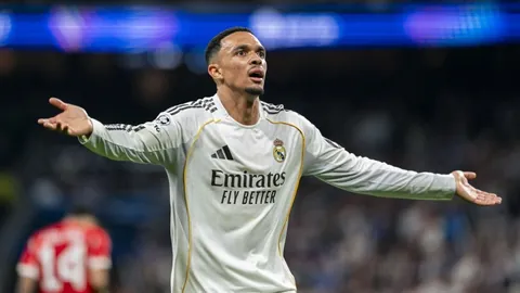 大乐透期号专家推荐：德乙强队对决，胜负预测及质合分析